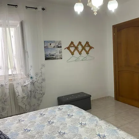 Oleander House Ponza