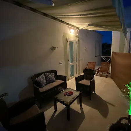 Oleander House Ponza