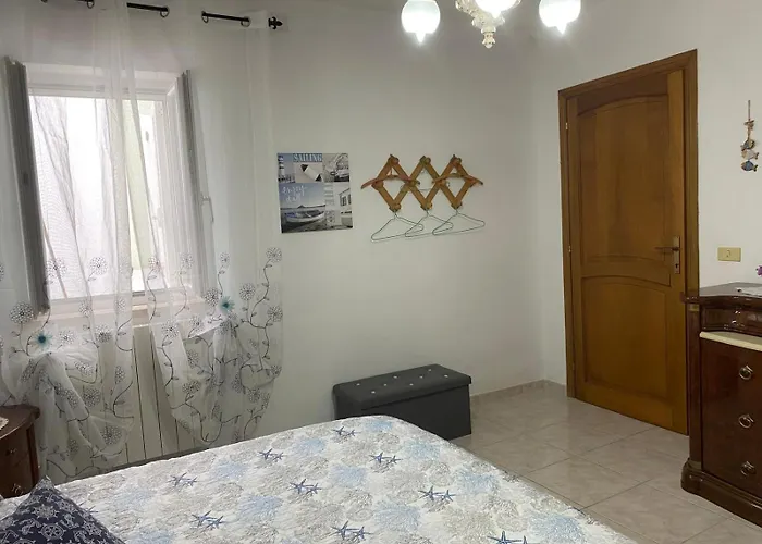 Oleander House 蓬扎