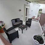 Apartment Oleander House Ponza