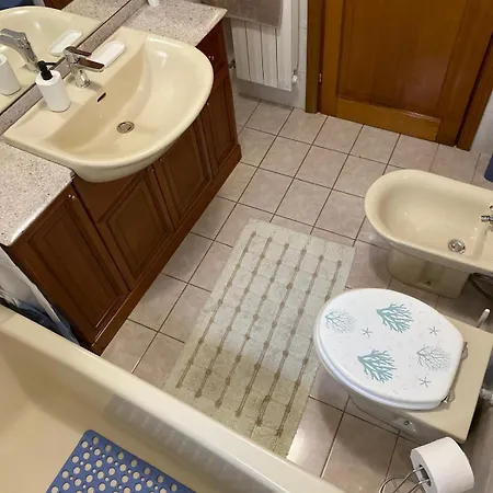 Oleander House Апартаменты Понца