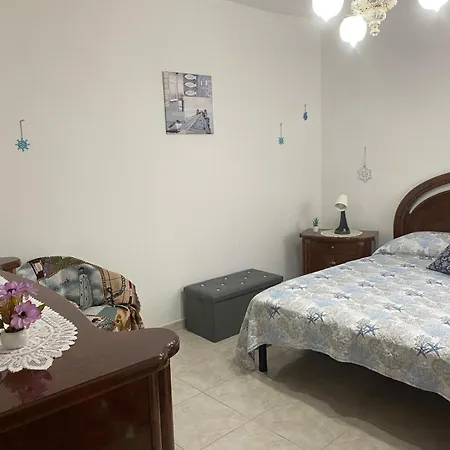 Apartment Oleander House Ponza