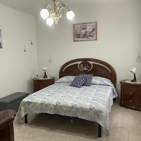 Oleander House Apartment