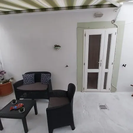 Apartment Oleander House Ponza