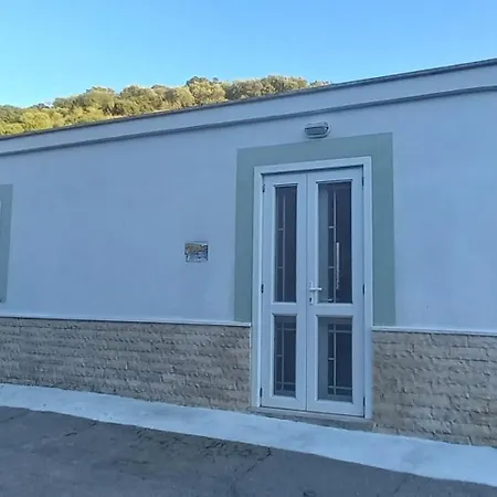 Daire Oleander House