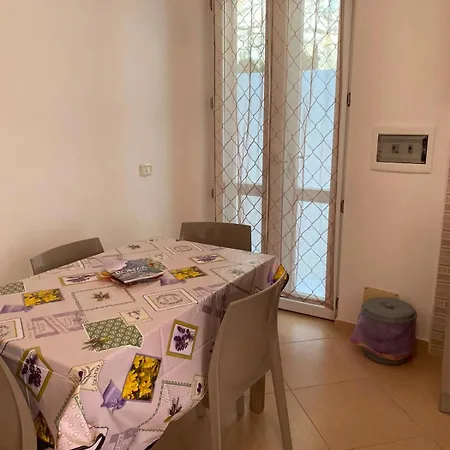 Oleander House Ponza