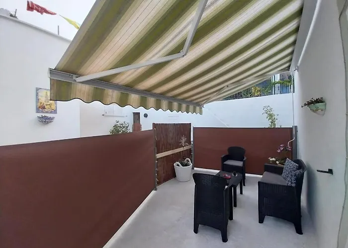 Oleander House شقة